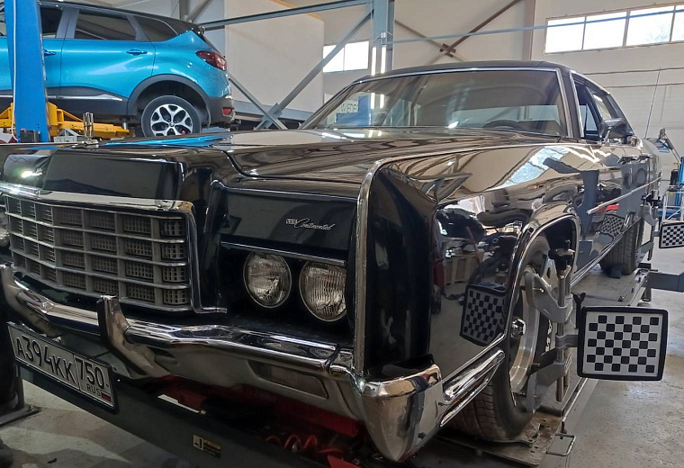 Lincoln Continental: малярные работы и сход-развал